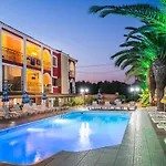 Aparthotel Rose Club 3*