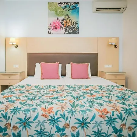 Rose Club Lejlighedshotel 3*