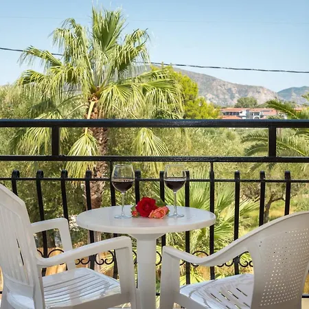 Hotel apartamentowy Rose Club