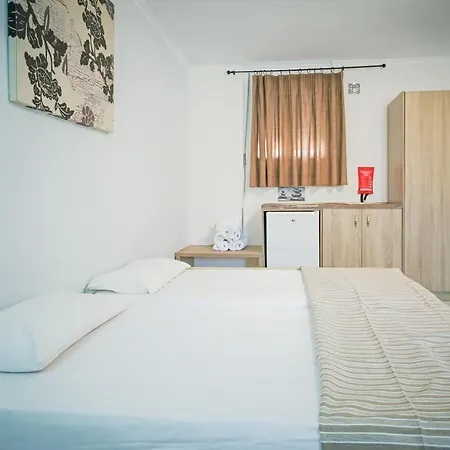 Lejlighedshotel Rose Club 3*