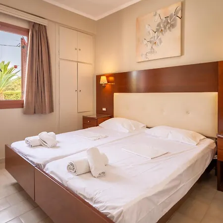 Rose Club Lejlighedshotel
