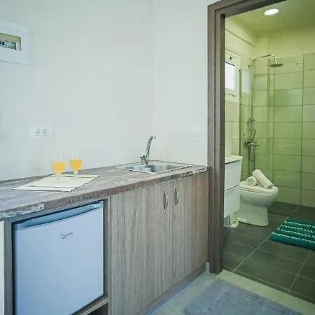 Rose Club Λαγανάς