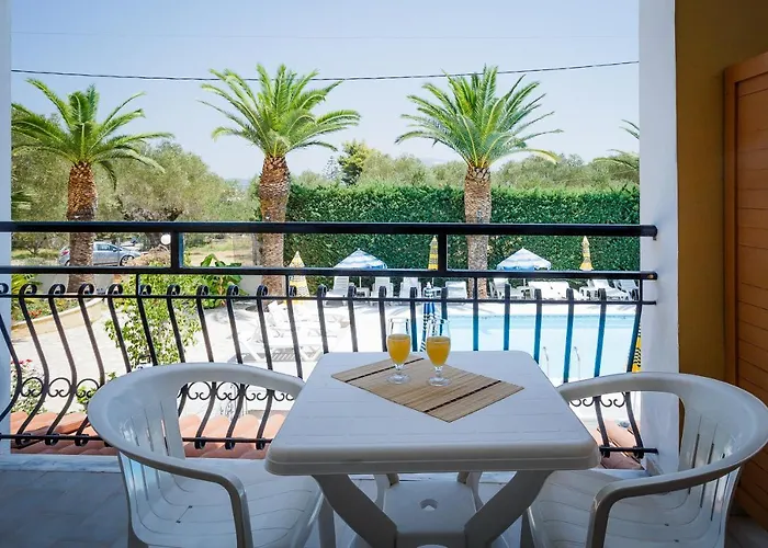 Rose Club Aparthotel